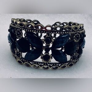 Vintage Style Elegant Gold & Blue Bracelet